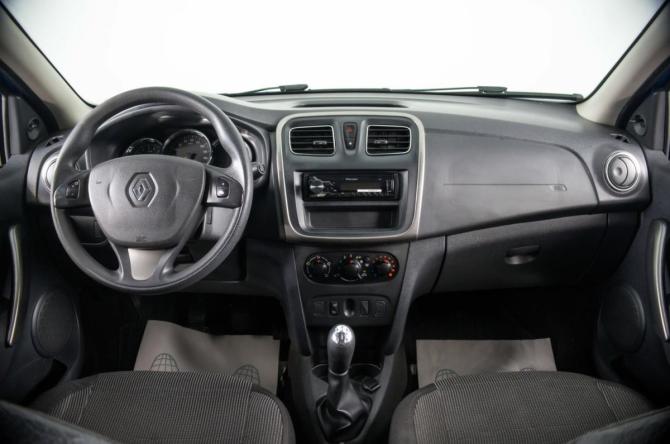 Renault Sandero II с пробегом 2018 года, цена 999 000 рублей, 135265 км, хэтчбек, Автокод Объявления