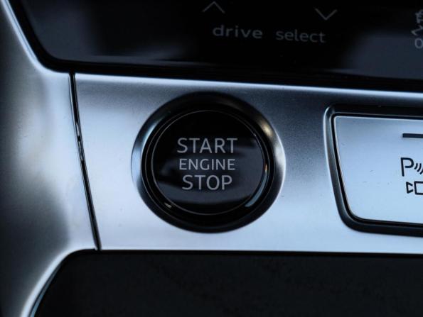 Audi A6 V (C8) с пробегом 2022 года, цена 5 150 000 рублей, 37957 км, седан, Автокод Объявления