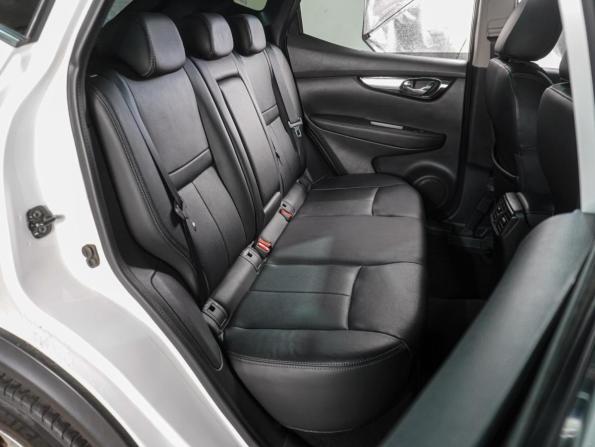 Nissan Qashqai II с пробегом 2017 года, цена 1 999 000 рублей, 89383 км, внедорожник, Автокод Объявления