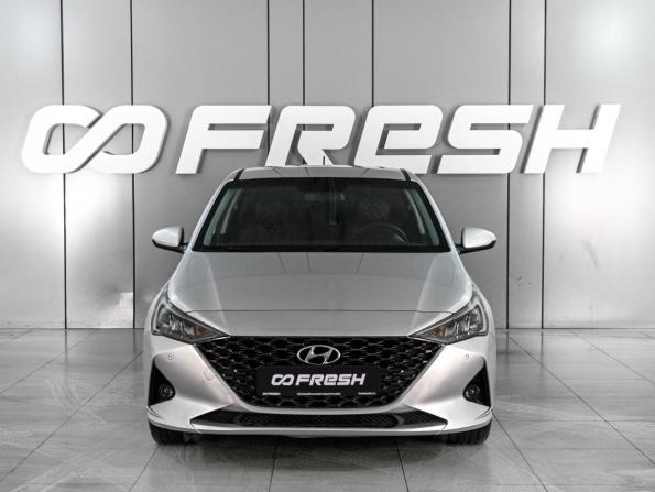 Hyundai Solaris II Рестайлинг с пробегом 2021 года, цена 1 579 000 рублей, 43267 км, седан, Автокод Объявления