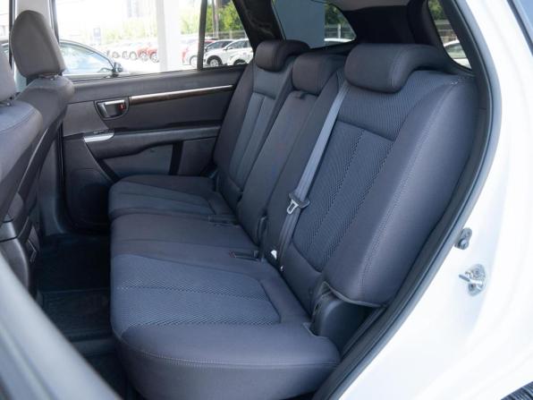 Hyundai Santa Fe II Рестайлинг с пробегом 2011 года, цена 1 570 000 рублей, 164221 км, внедорожник, Автокод Объявления