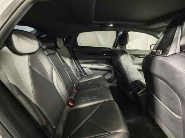Changan UNI-V I с пробегом 2023 года, цена 1 793 000 рублей, 103825 км, лифтбек, Автокод Объявления