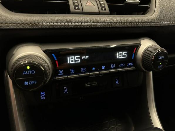 Toyota RAV4 V (XA50) с пробегом 2020 года, цена 2 500 000 рублей, 199700 км, внедорожник, Автокод Объявления