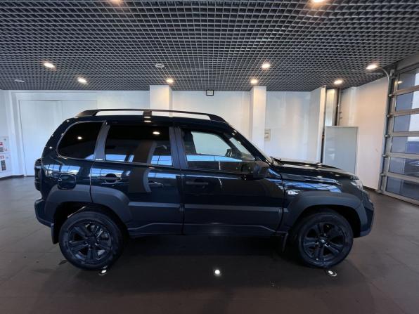Lada (ВАЗ) Niva Travel I с пробегом 2022 года, цена 1 085 000 рублей, 61233 км, внедорожник, Автокод Объявления