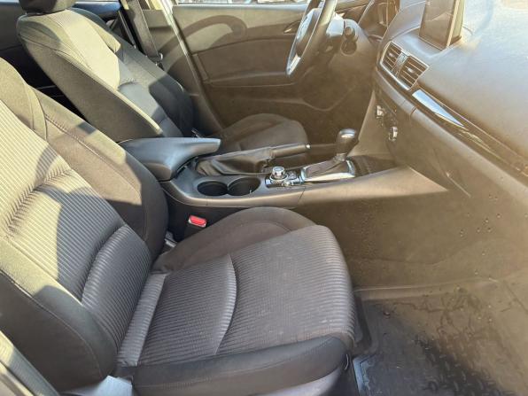 Mazda 3 III (BM) с пробегом 2015 года, цена 1 349 000 рублей, 101545 км, седан, Автокод Объявления