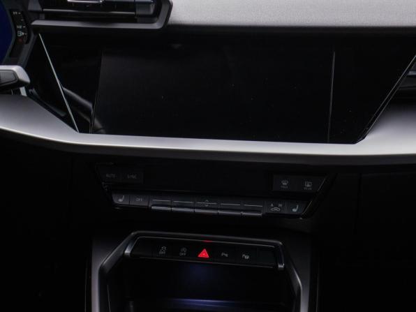 Audi A3 IV (8Y) с пробегом 2021 года, цена 2 612 000 рублей, 72000 км, седан, Автокод Объявления