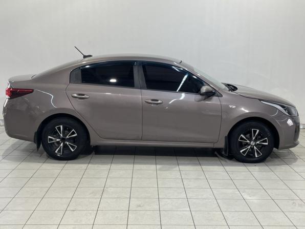 Kia Rio IV с пробегом 2017 года, цена 1 195 000 рублей, 139100 км, седан, Автокод Объявления