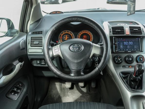 Toyota Auris I с пробегом 2007 года, цена 559 000 рублей, 180166 км, хэтчбек, Автокод Объявления