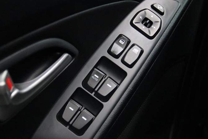 Hyundai ix35 I с пробегом 2012 года, цена 1 385 650 рублей, 220112 км, внедорожник, Автокод Объявления