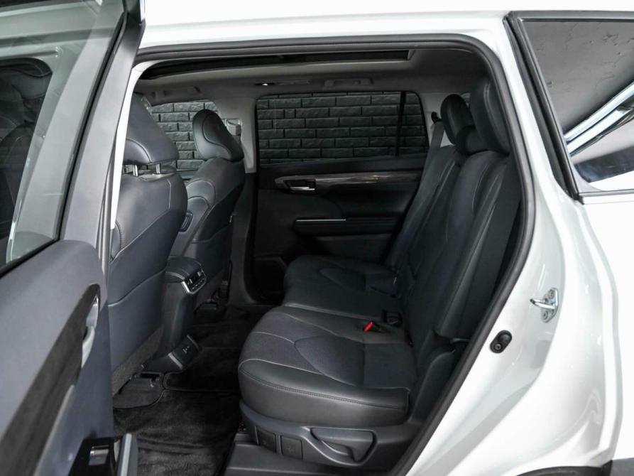 Toyota Highlander IV (XU70) Екатеринбург  - изображение 9