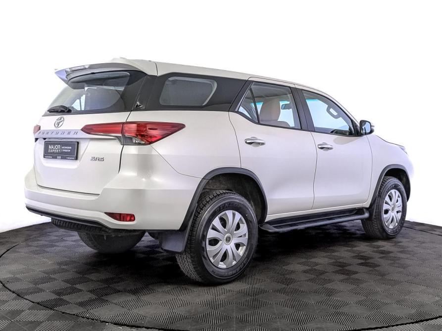 Toyota Fortuner II Рестайлинг Москва  - изображение 5