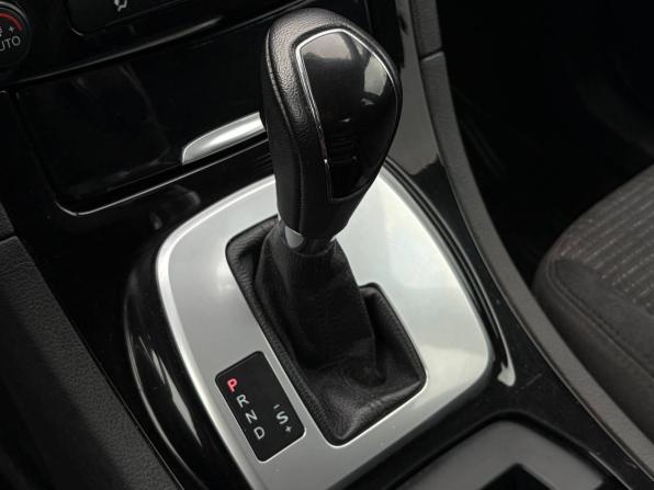 Ford Galaxy II Рестайлинг с пробегом 2012 года, цена 1 079 000 рублей, 181087 км, минивэн, Автокод Объявления