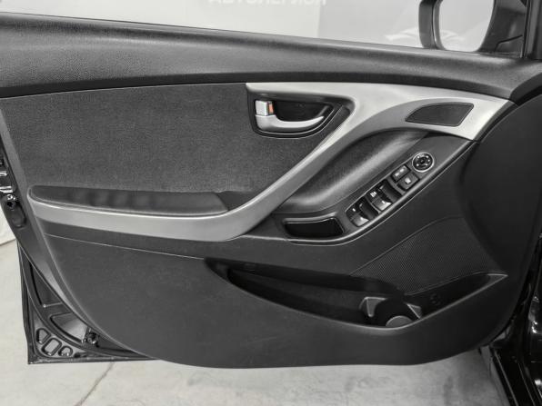 Hyundai Elantra V (MD) Рестайлинг с пробегом 2014 года, цена 1 112 000 рублей, 178945 км, седан, Автокод Объявления