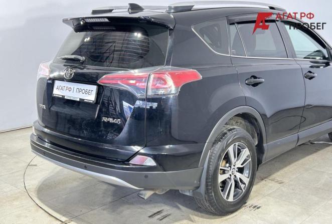 Toyota RAV4 IV (XA40) Рестайлинг с пробегом 2018 года, цена 2 150 000 рублей, 150679 км, внедорожник, Автокод Объявления