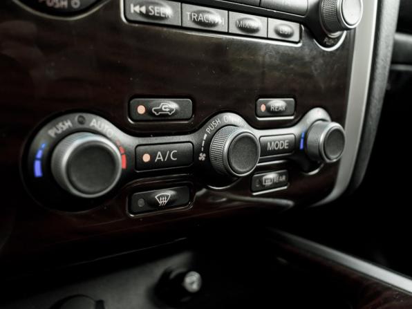 Nissan Pathfinder IV с пробегом 2016 года, цена 1 800 000 рублей, 222145 км, внедорожник, Автокод Объявления