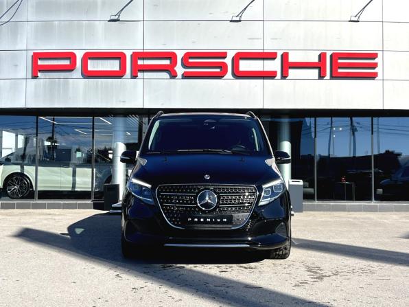 Mercedes-Benz V-Класс III (W447) Рестайлинг 2 с пробегом 2024 года, цена 13 600 000 рублей, 6436 км, минивэн, Автокод Объявления