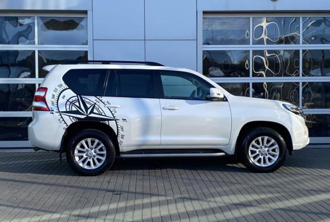 Toyota Land Cruiser Prado 150 Series Рестайлинг 1 с пробегом 2016 года, цена 4 385 000 рублей, 118889 км, внедорожник, Автокод Объявления