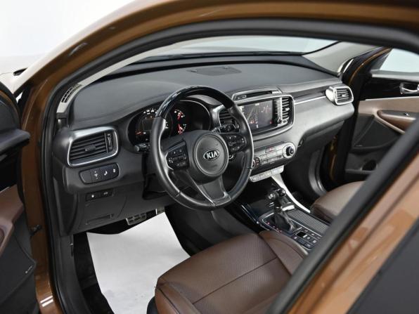 Kia Sorento III Prime с пробегом 2016 года, цена 2 449 000 рублей, 104000 км, внедорожник, Автокод Объявления