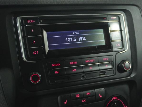 Volkswagen Jetta VI с пробегом 2014 года, цена 1 078 000 рублей, 143336 км, седан, Автокод Объявления