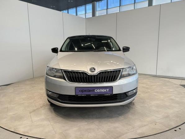 Skoda Rapid I Рестайлинг с пробегом 2018 года, цена 1 200 000 рублей, 140847 км, лифтбек, Автокод Объявления