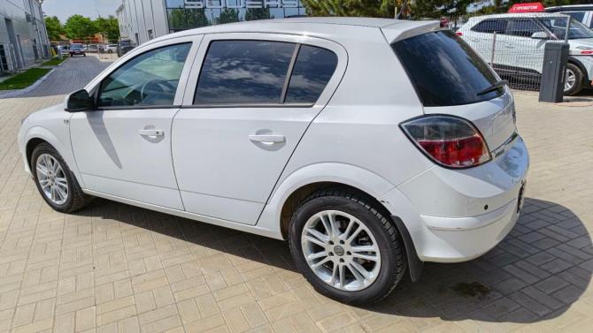 Opel Astra H Рестайлинг с пробегом 2012 года, цена 729 900 рублей, 132807 км, хэтчбек, Автокод Объявления
