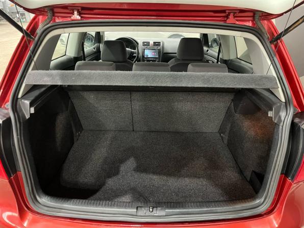 Volkswagen Golf V с пробегом 2008 года, цена 320 000 рублей, 332795 км, хэтчбек, Автокод Объявления