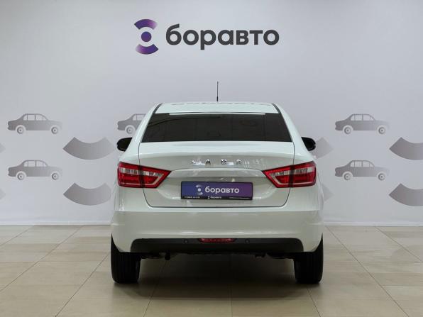 Lada (ВАЗ) Vesta I с пробегом 2021 года, цена 1 090 000 рублей, 133499 км, седан, Автокод Объявления