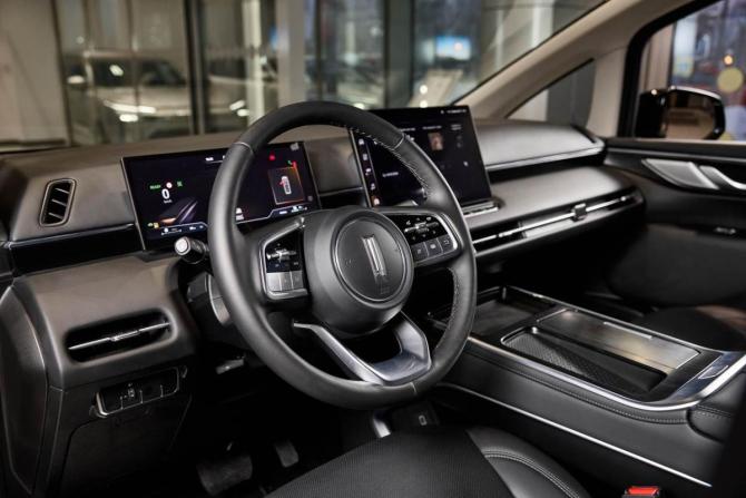 Новый Wey 80 2026 года, цена 8 799 000 рублей, минивэн, Автокод Объявления