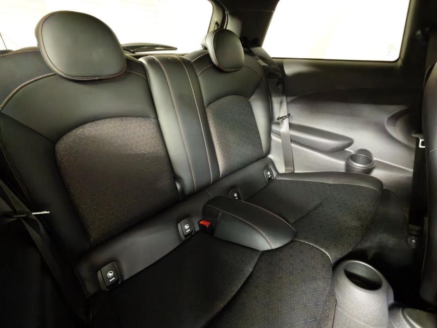 Mini Hatch III (F55/F56) Рестайлинг Москва  - изображение 14