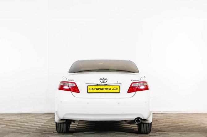 Toyota Camry VI (XV40) Рестайлинг с пробегом 2010 года, цена 1 379 000 рублей, 203000 км, седан, Автокод Объявления