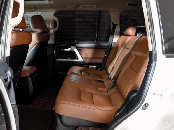 Toyota Land Cruiser 200 Series Рестайлинг 1 с пробегом 2015 года, цена 4 370 000 рублей, 180099 км, внедорожник, Автокод Объявления