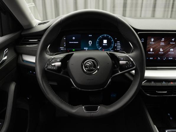 Skoda Octavia IV (A8) с пробегом 2021 года, цена 2 880 000 рублей, 20803 км, лифтбек, Автокод Объявления