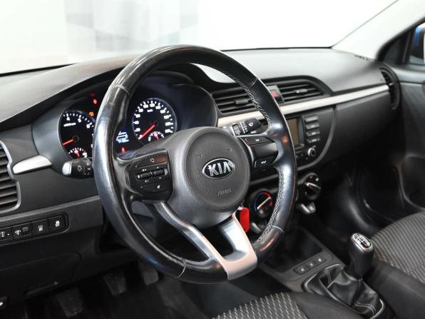 Kia Rio IV с пробегом 2018 года, цена 1 350 000 рублей, 74165 км, седан, Автокод Объявления