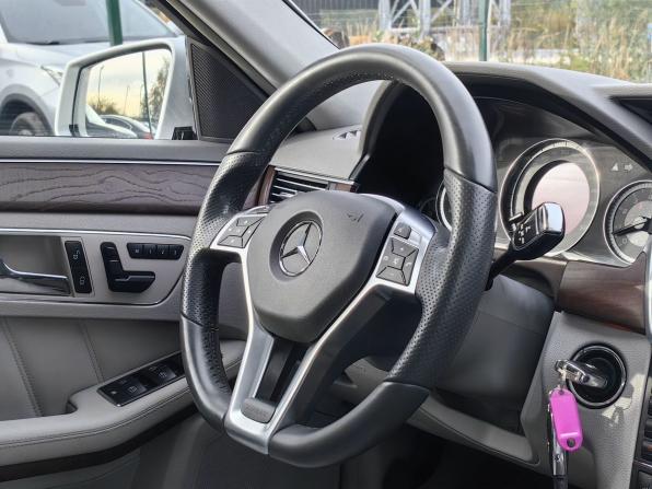 Mercedes-Benz E-Класс IV (W212 S212 C207) с пробегом 2009 года, цена 1 209 000 рублей, 162500 км, седан, Автокод Объявления