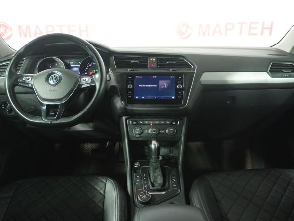 Volkswagen Tiguan II с пробегом 2018 года, цена 1 999 000 рублей, 225105 км, внедорожник, Автокод Объявления