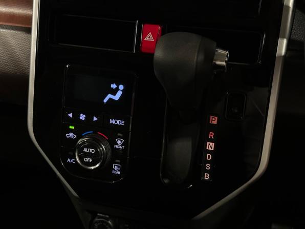 Toyota Tank I с пробегом 2018 года, цена 1 150 000 рублей, 106999 км, минивэн, Автокод Объявления