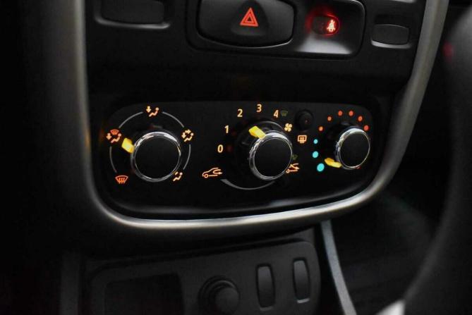 Renault Duster I с пробегом 2014 года, цена 715 000 рублей, 124824 км, внедорожник, Автокод Объявления