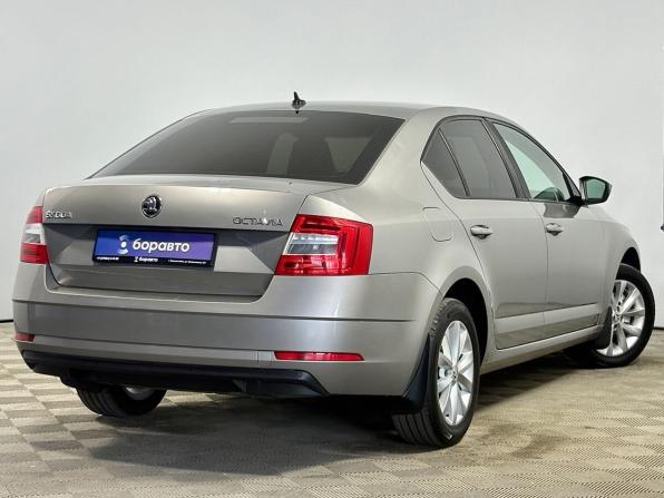 Skoda Octavia III (A7) Рестайлинг с пробегом 2017 года, цена 1 475 000 рублей, 142307 км, лифтбек, Автокод Объявления
