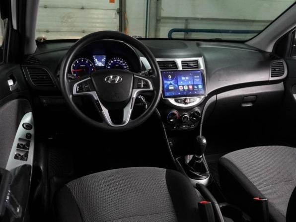 Hyundai Solaris I с пробегом 2014 года, цена 995 000 рублей, 170940 км, седан, Автокод Объявления