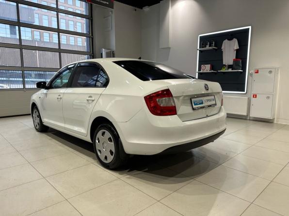 Skoda Rapid I с пробегом 2014 года, цена 878 900 рублей, 143682 км, лифтбек, Автокод Объявления