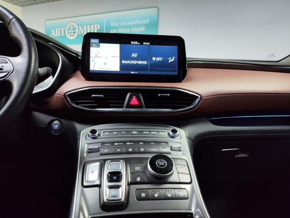 Hyundai Santa Fe IV Рестайлинг с пробегом 2023 года, цена 3 529 000 рублей, 152053 км, внедорожник, Автокод Объявления