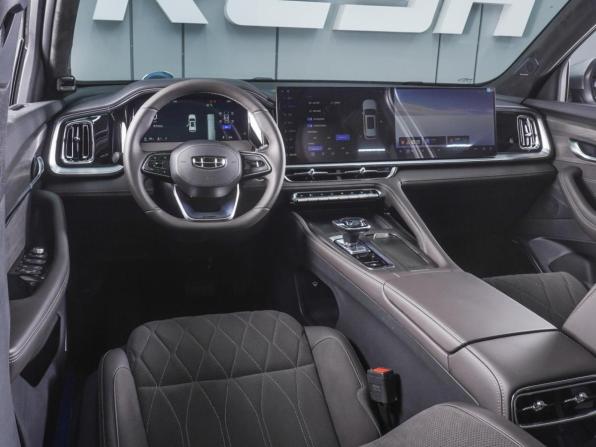 Geely Monjaro I Рестайлинг с пробегом 2026 года, цена 4 550 000 рублей, 59 км, внедорожник, Автокод Объявления