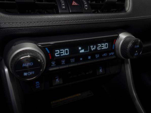Toyota RAV4 V (XA50) с пробегом 2019 года, цена 3 480 000 рублей, 88873 км, внедорожник, Автокод Объявления