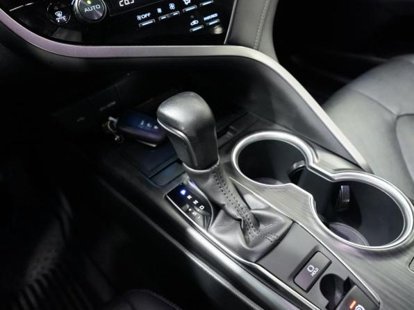 Toyota Camry VIII (XV70) Рестайлинг с пробегом 2021 года, цена 2 818 000 рублей, 91000 км, седан, Автокод Объявления