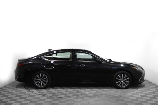 Lexus ES VII с пробегом 2018 года, цена 3 199 000 рублей, 162266 км, седан, Автокод Объявления