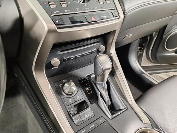 Lexus NX I Рестайлинг с пробегом 2019 года, цена 3 549 000 рублей, 98848 км, внедорожник, Автокод Объявления