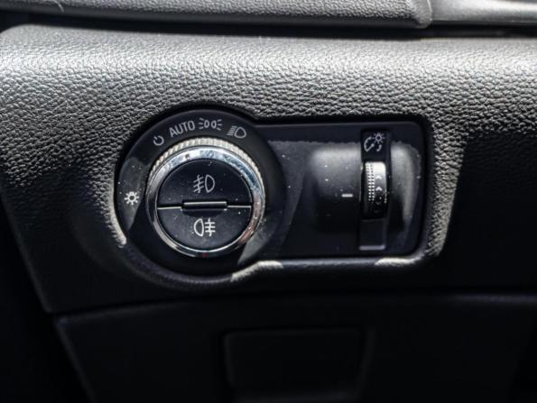 Opel Astra J Рестайлинг с пробегом 2013 года, цена 860 000 рублей, 281683 км, хэтчбек, Автокод Объявления