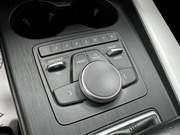 Audi A4 V (B9) с пробегом 2019 года, цена 2 600 000 рублей, 119365 км, универсал, Автокод Объявления
