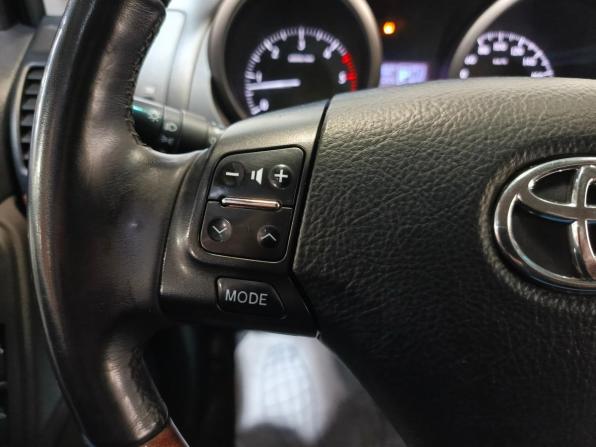 Toyota Land Cruiser Prado 150 Series Рестайлинг 1 с пробегом 2016 года, цена 3 399 000 рублей, 180000 км, внедорожник, Автокод Объявления