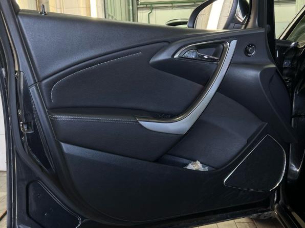 Opel Astra J с пробегом 2012 года, цена 827 000 рублей, 223876 км, универсал, Автокод Объявления